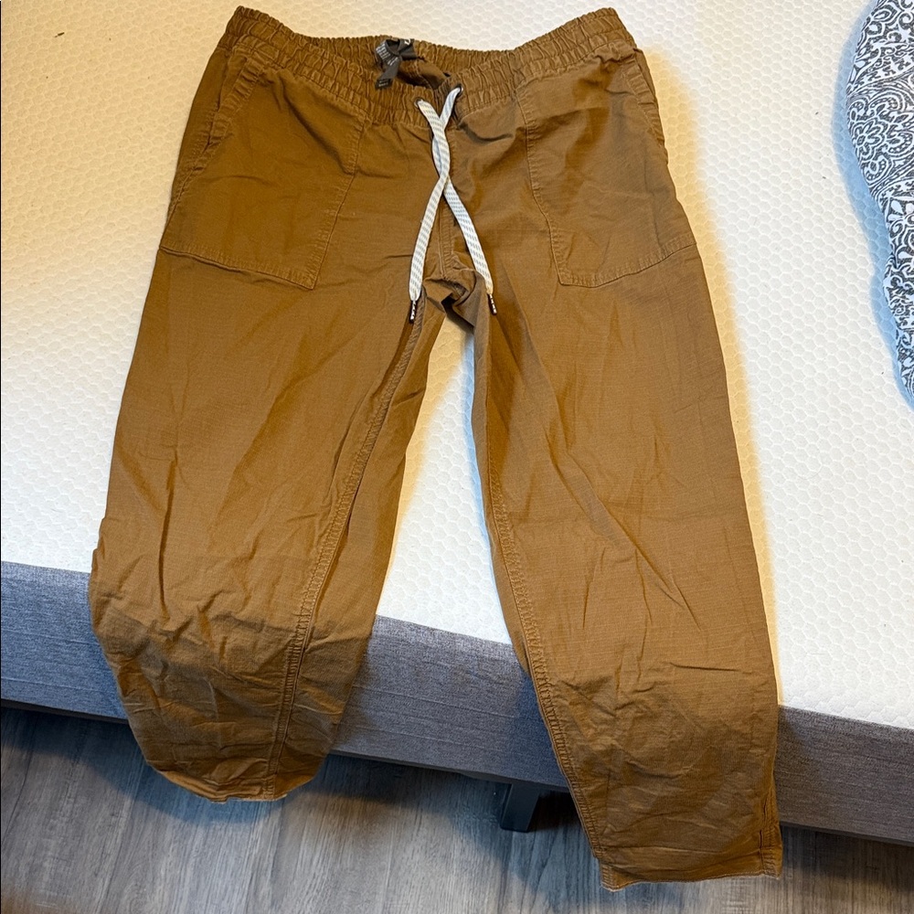 Vuori Woman’s Casual Brown Pants